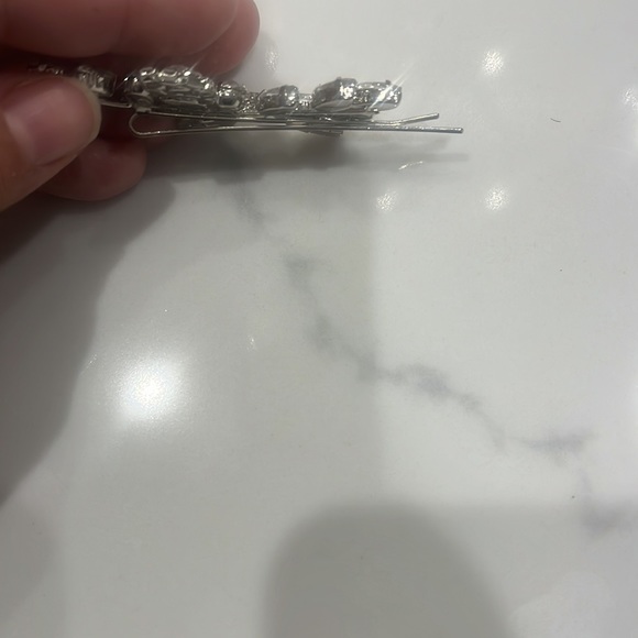 Bridal hair pin. Never worn - Picture 3 of 4